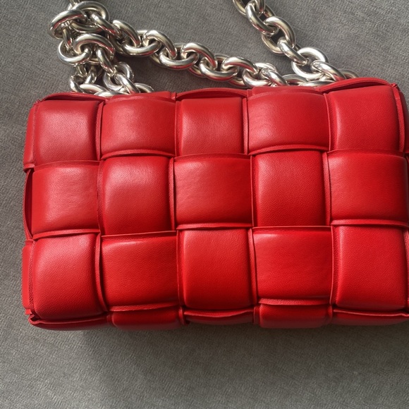 RARE Bottega Veneta padded cassette on chain - Picture 12 of 15